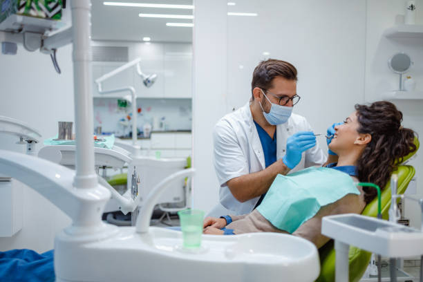 Best Tooth Extraction  in Sandersville, GA